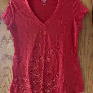 Womens medium icebreaker vneck shirt